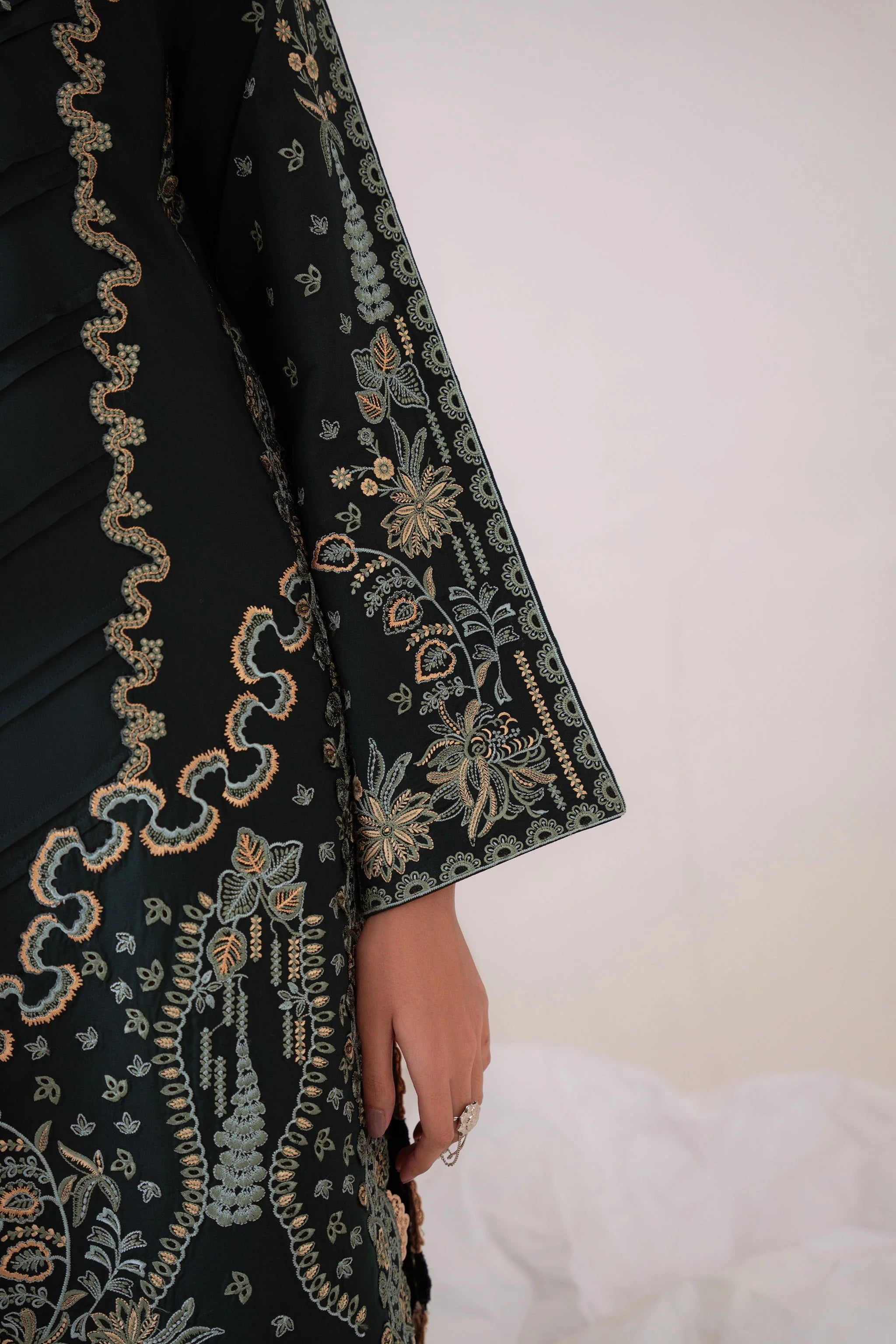 Aabyaan Miraal Embroidered Viscose – ARVA