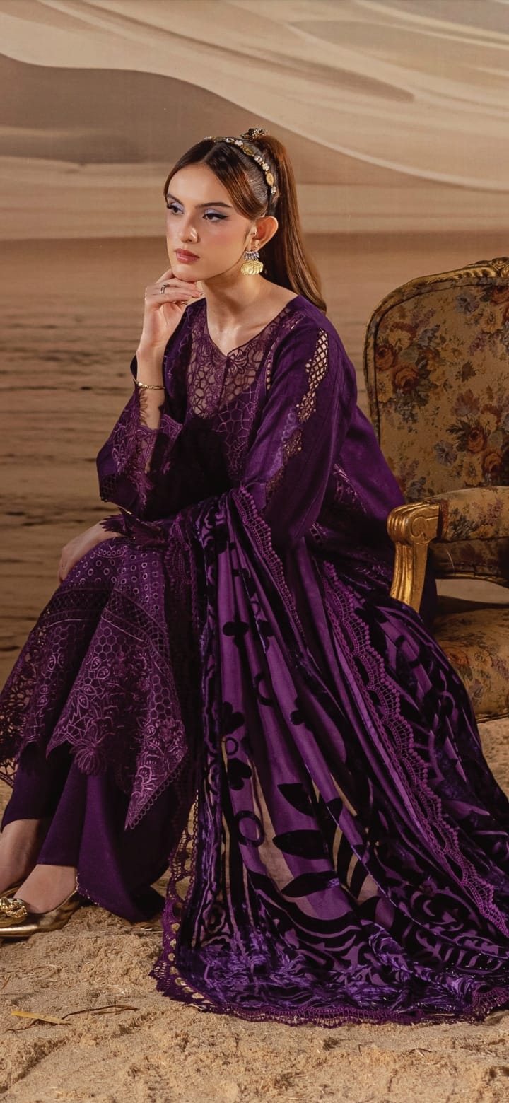 Amelia Luxury Winter