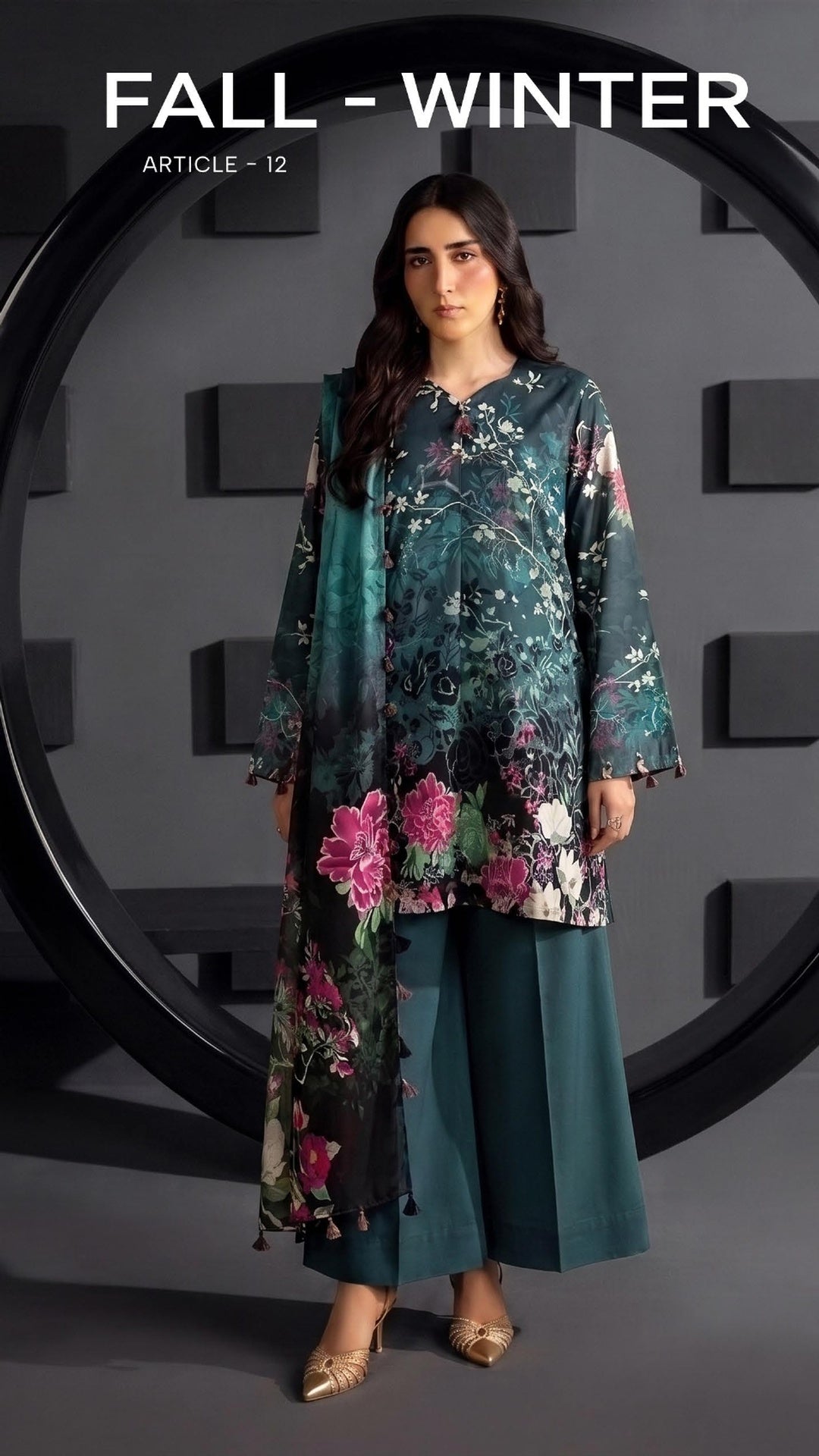 Kissa Fall Winter Article 12 unstitched 3 piece linen suit