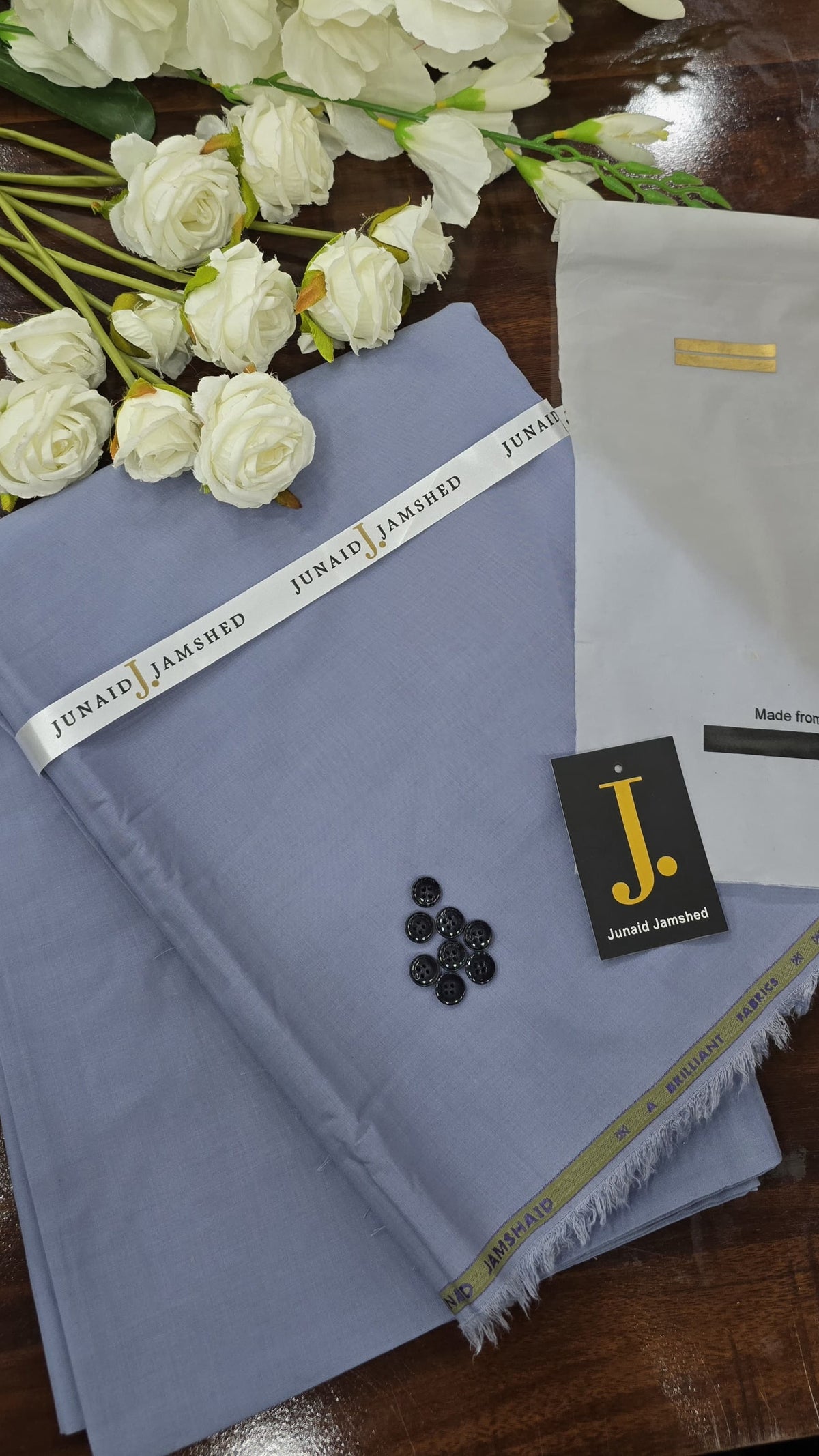 Junaid Jamshed – Khan Suit