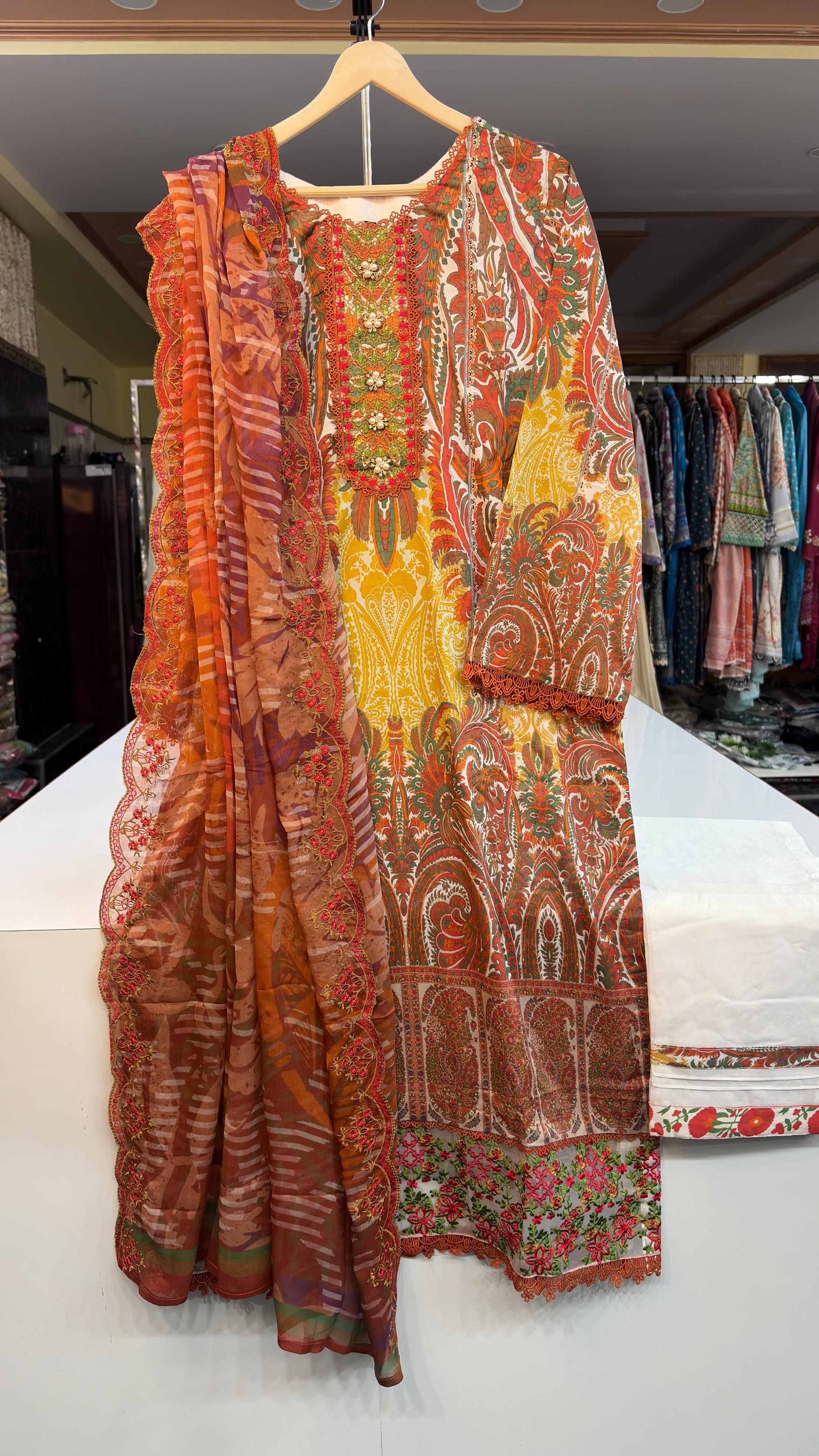Guljee Embroidered Lawn – Stitched Collection