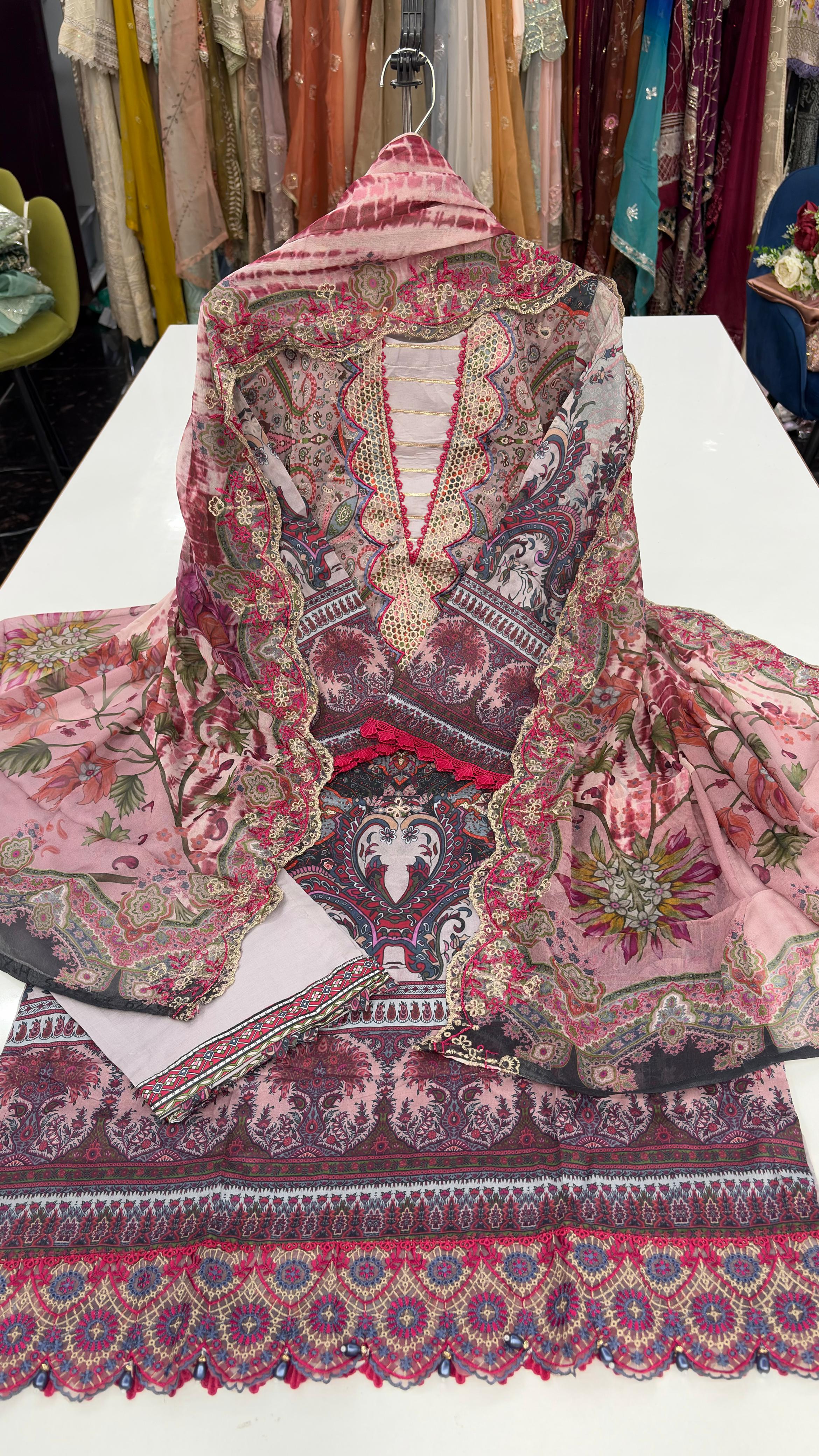 Guljee Embroidered Lawn – Stitched Collection