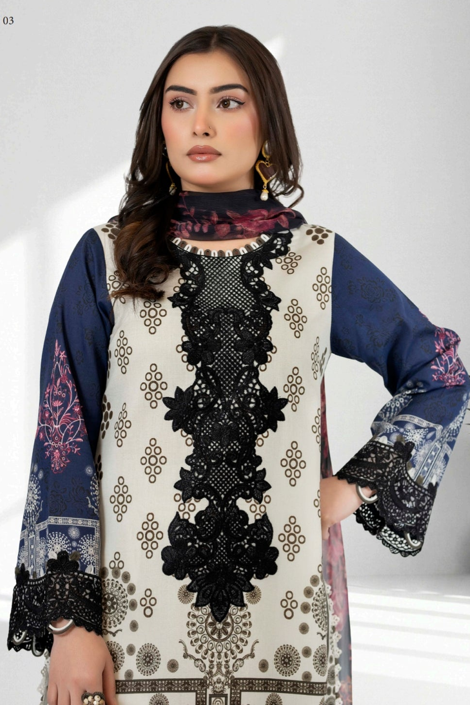 🌸 Adan Libas Digital Printed Lawn Suit