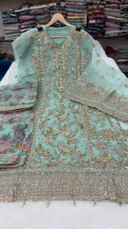 LUXURY BRIDAL COLLECTION - product image 2 - Unique Sapphire