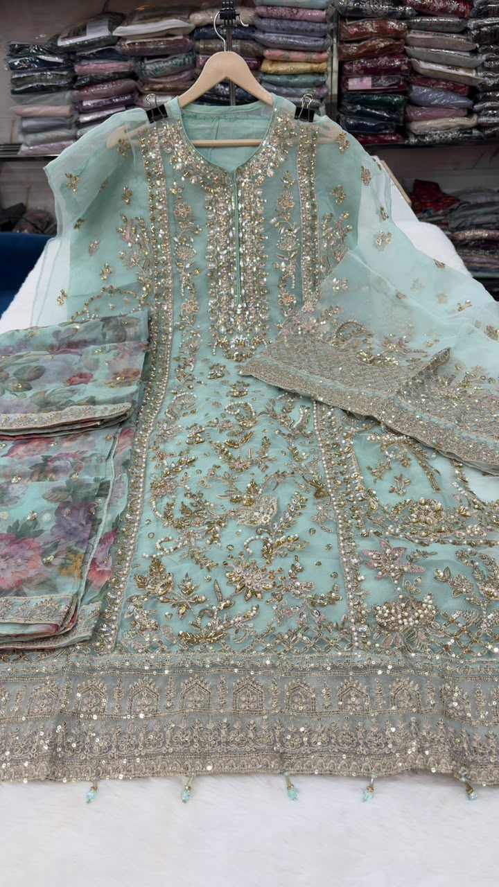 LUXURY BRIDAL COLLECTION - product image 2 - Unique Sapphire