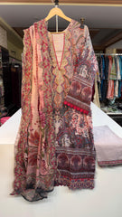 Guljee Embroidered Lawn – Stitched Collection