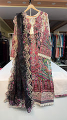 Guljee Embroidered Lawn – Stitched Collection