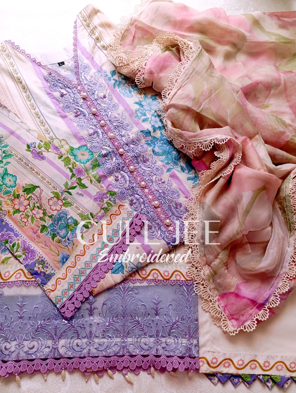 Guljee Embroidered lawn 
Stitched collection