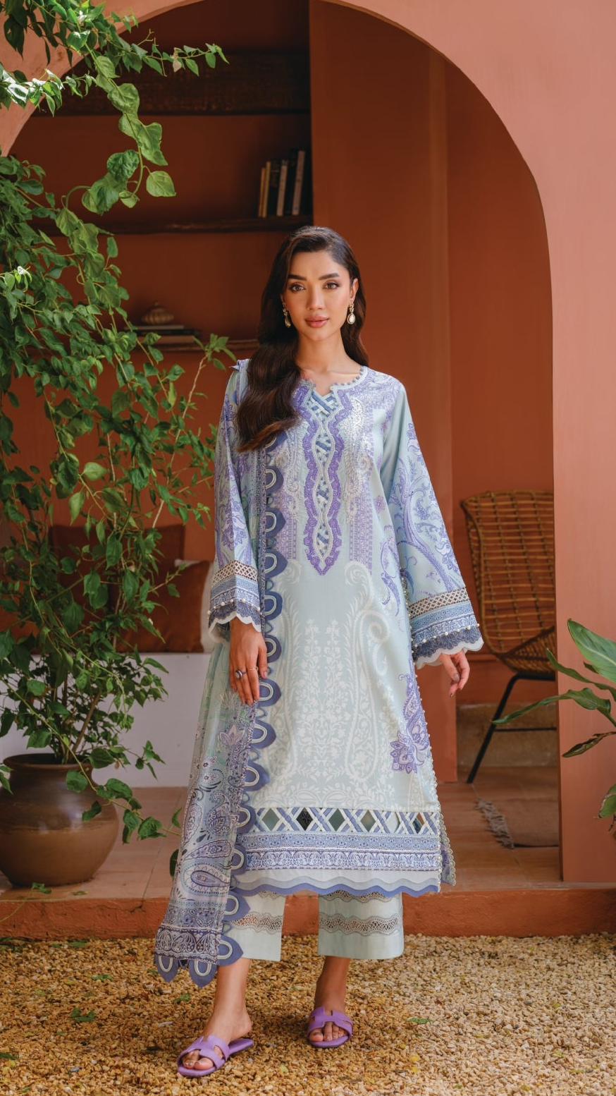 Urban Embroidery Catalogue – Luxury Lawn Unstitched Suit