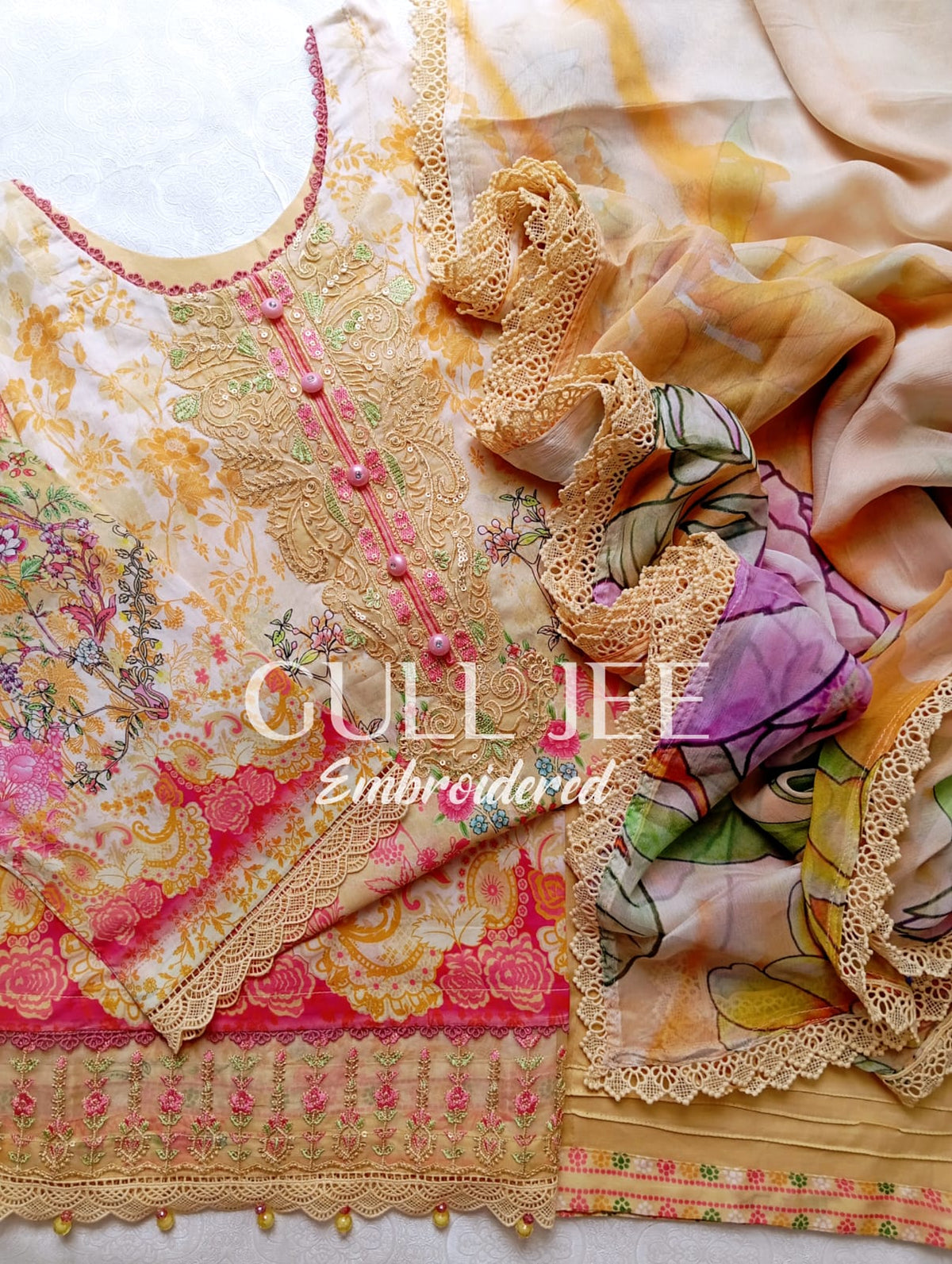Guljee Embroidered lawn 
Stitched collection