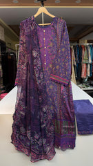 Guljee Embroidered Lawn – Stitched Collection